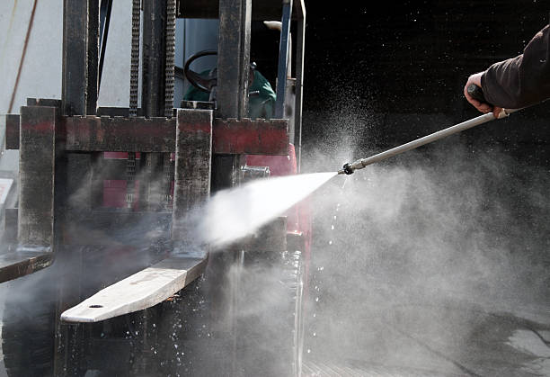 Best Warehouse Cleaning  in Burgettstown, PA